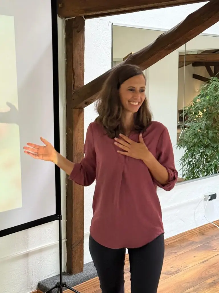 Marina Schneider Vortrag Bedürfnisorientierte Erziehung